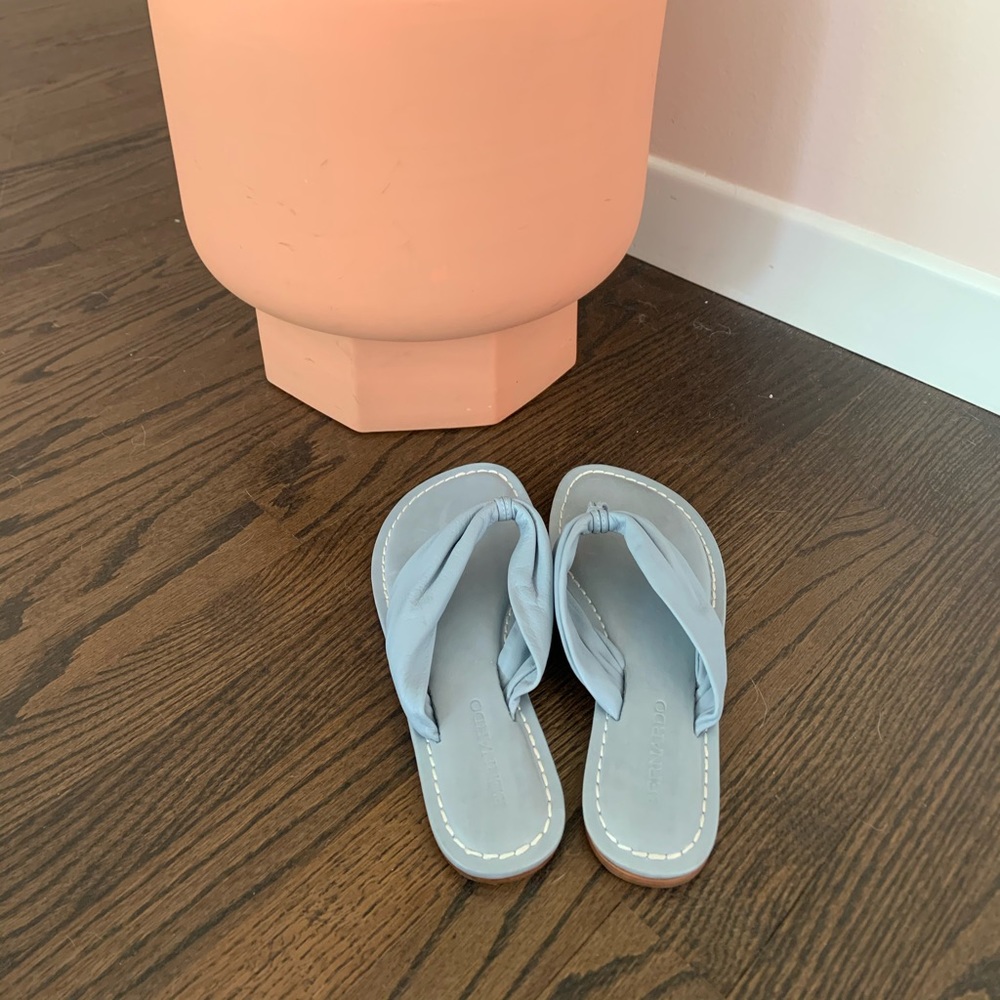 Bernardo Mila Sandals in Vintage Blue Size 7